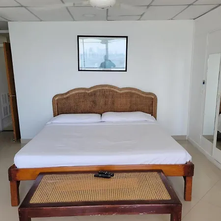 Vacation With Water Views In Every Room! Apartamento *