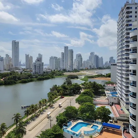 Apartamento Vacation With Water Views In Every Room!