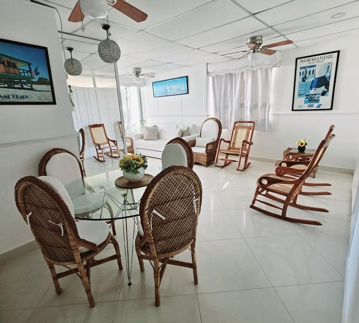Vacation With Water Views In Every Room! Cartagena