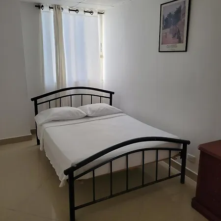 Apartment Vacation With Water Views In Every Room! *