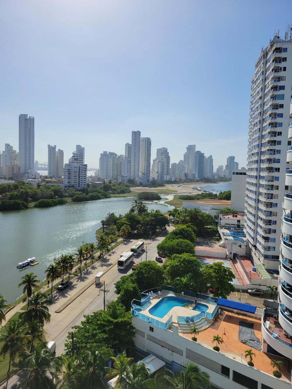 Vacation With Water Views In Every Room! Apartamento *