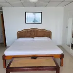 Vacation Home With Water Views In Every Room!